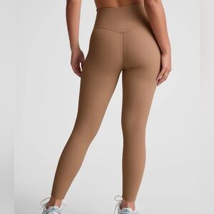 New BEYOND YOGA Impulse Ribbed Legging, Women’s Size XS, Desert Sand Tan Brown